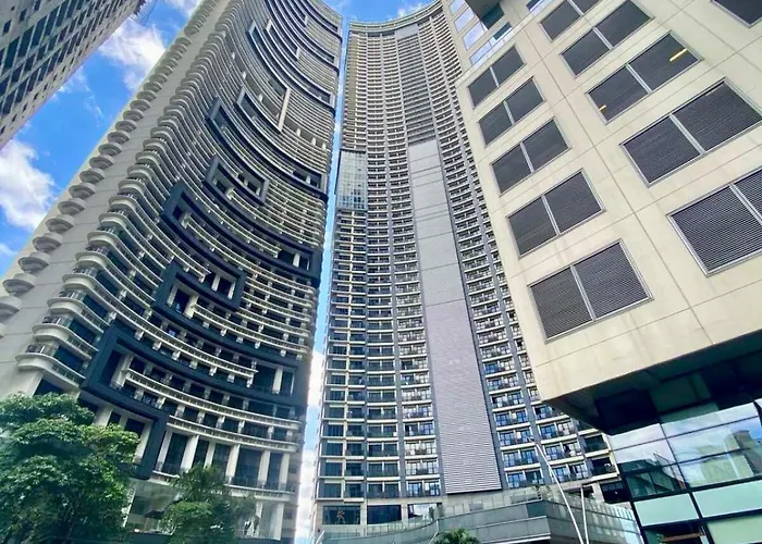 Poblacion Makati With Pool, Gym, Jacuzzi, Pool Table And Fast Wifi Apartment *
